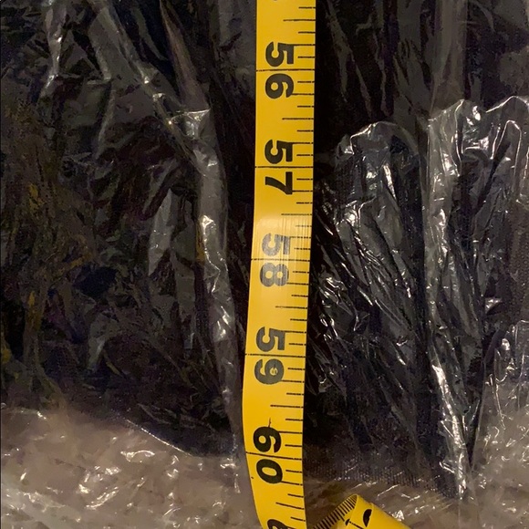 Navy Blue Lace & Tulle gown size Medium - Picture 5 of 6